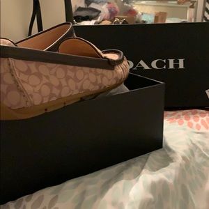 Coach signature loafers in stone
